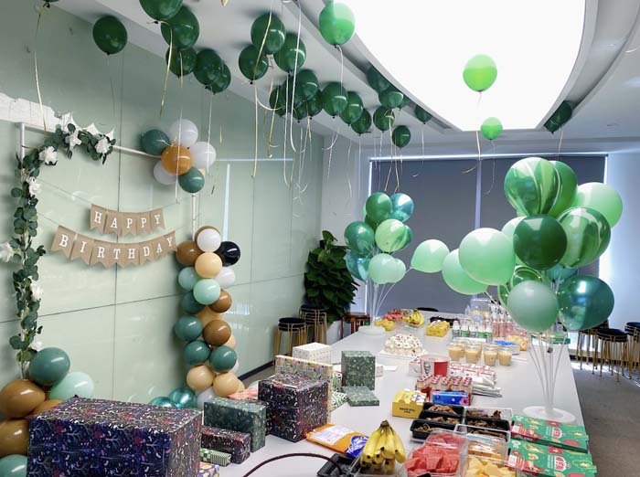 綠色是夏日的一抹清涼，是歐賽斯的一場生日盛宴